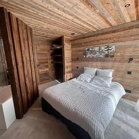 Clemence Chalet Taninges